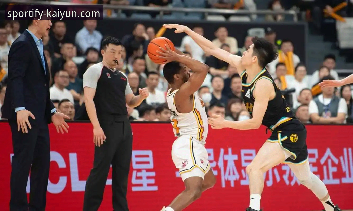CBA季后赛加时激战详解：浙江83-81横扫宁波，兰道夫33分导演逆转